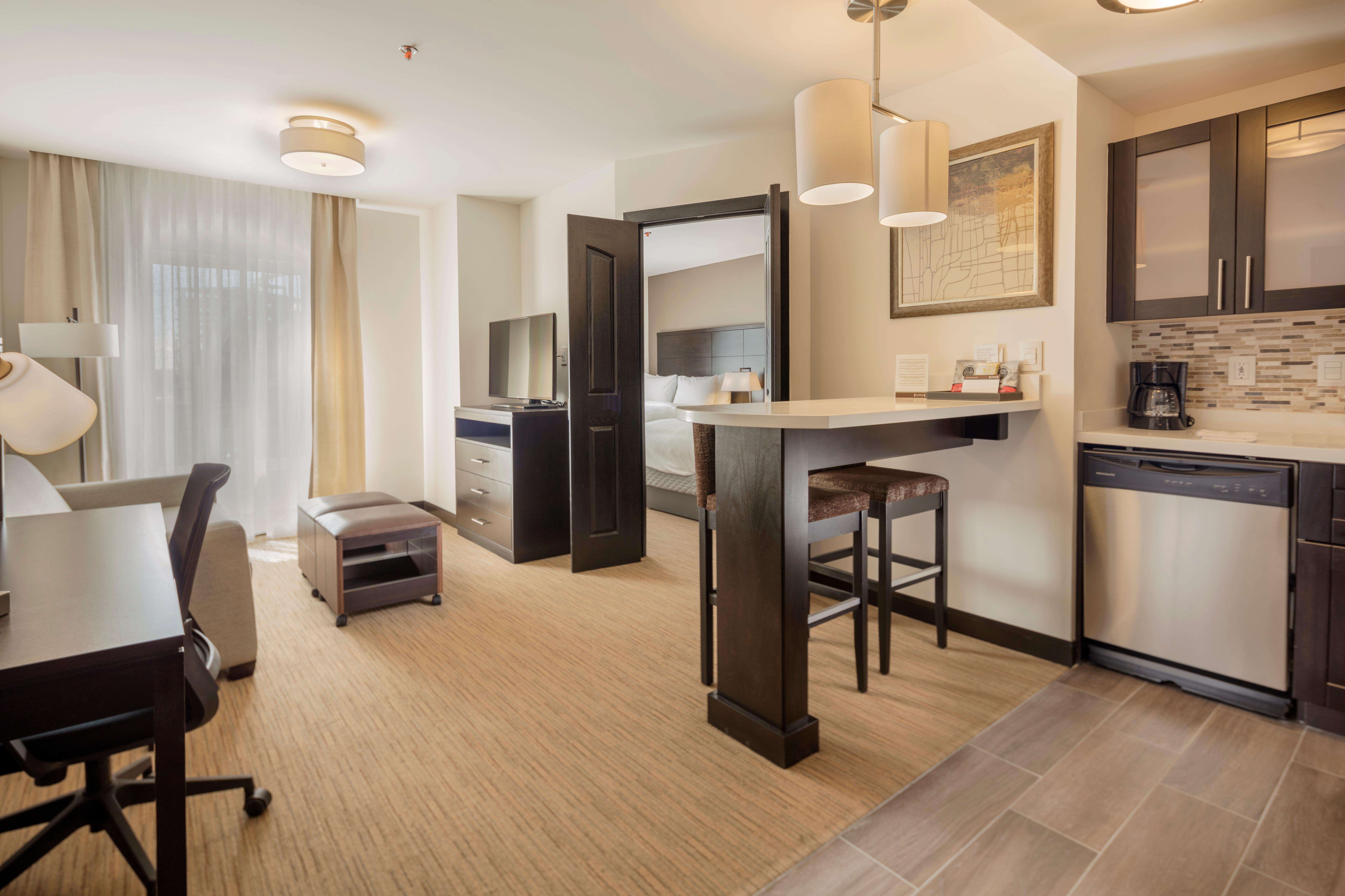 Staybridge Suites - Saltillo By Ihg Zewnętrze zdjęcie